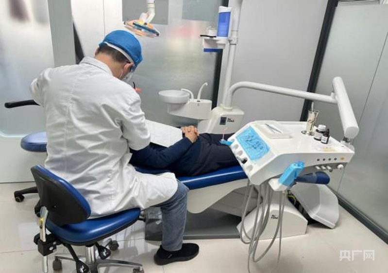 上海累計(jì)建成83家社區(qū)標(biāo)準(zhǔn)化口腔診室，居民“家門口”的口腔診療服務(wù)再升級(jí)